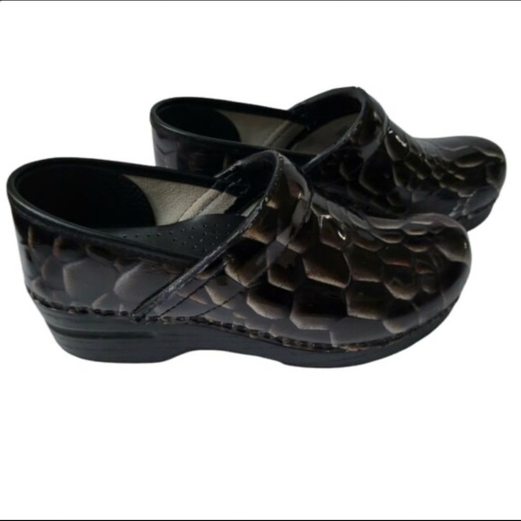 Dansko Leather Clogs - Brown Alligator - Picture 1 of 3